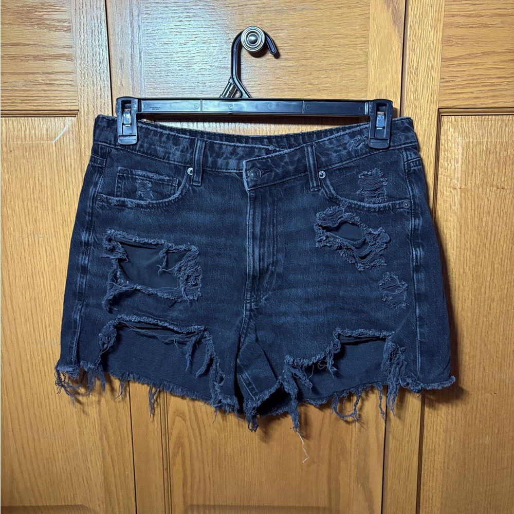 American Eagle Cross Over Stretch Ripped Denim Mom Shorts